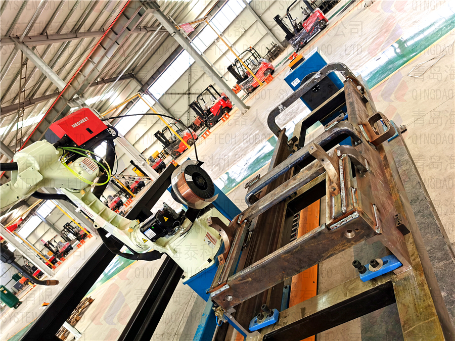 叉車內(nèi)、外門架