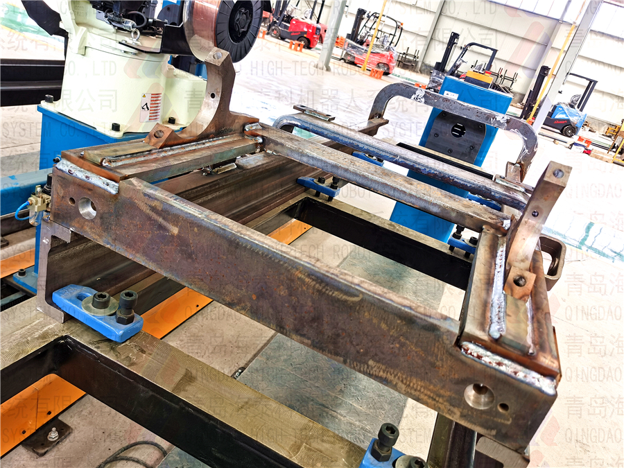 叉車內(nèi)、外門架